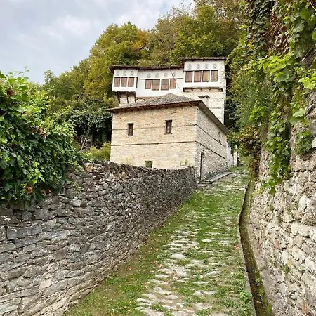 Pensjonat Alatinos 3*