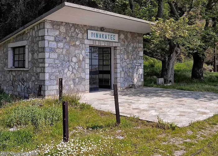 Guest house Alatinos